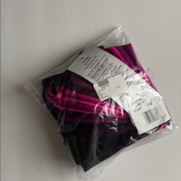 REEBOK Women’s One Piece Swimsuit Size 10 - Picture 3 of 8